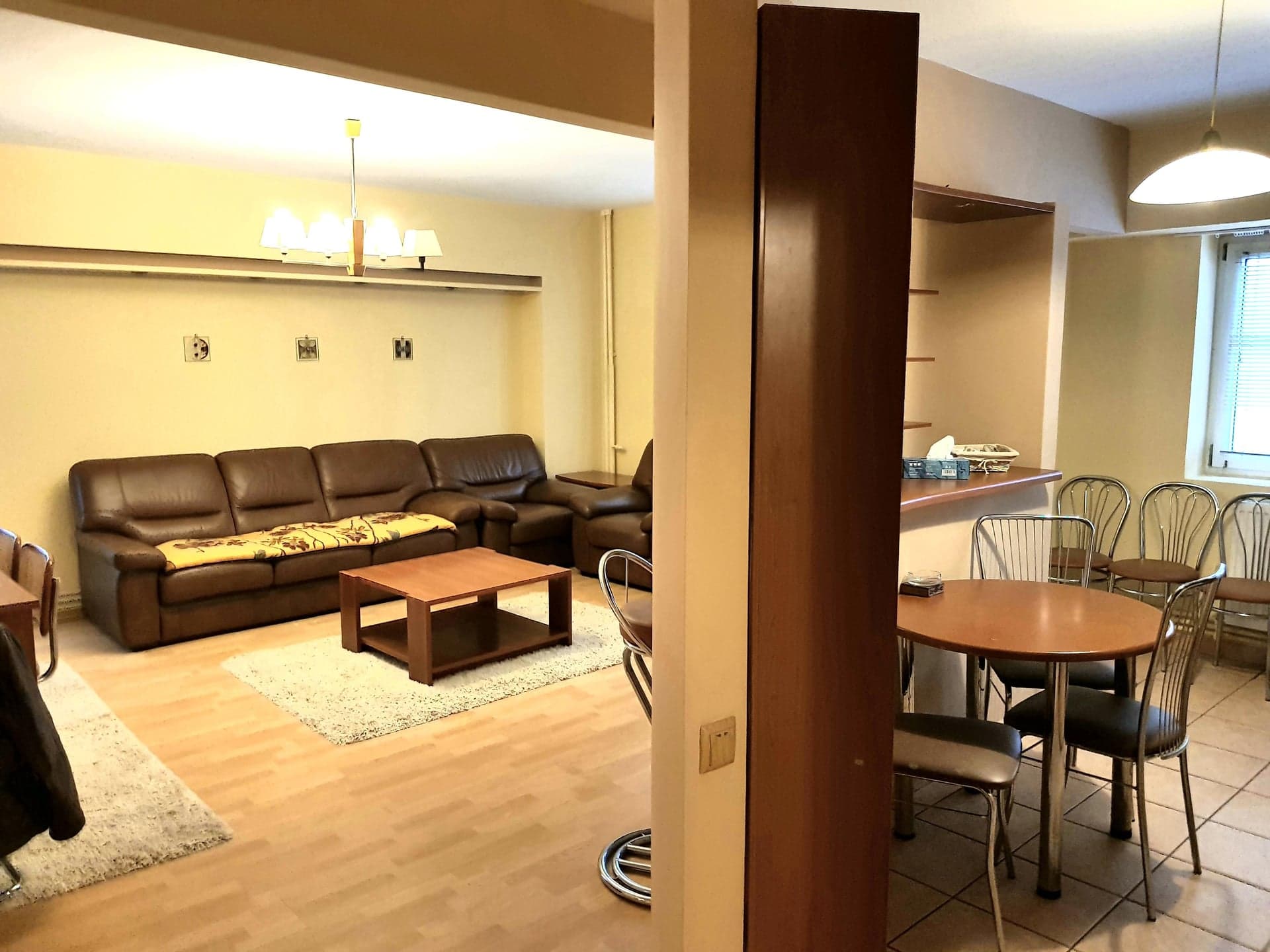 Apartament 4 camere - Zona Stadion - Loc Parcare - Termen Lung