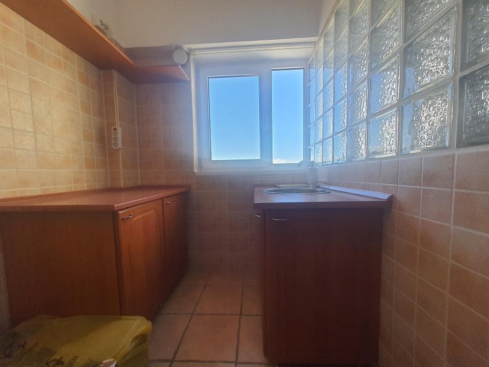 CENTRAL GARSONIERA DECOMANDATA-BD TOMIS-SPITALUL JUDETEAN - 9