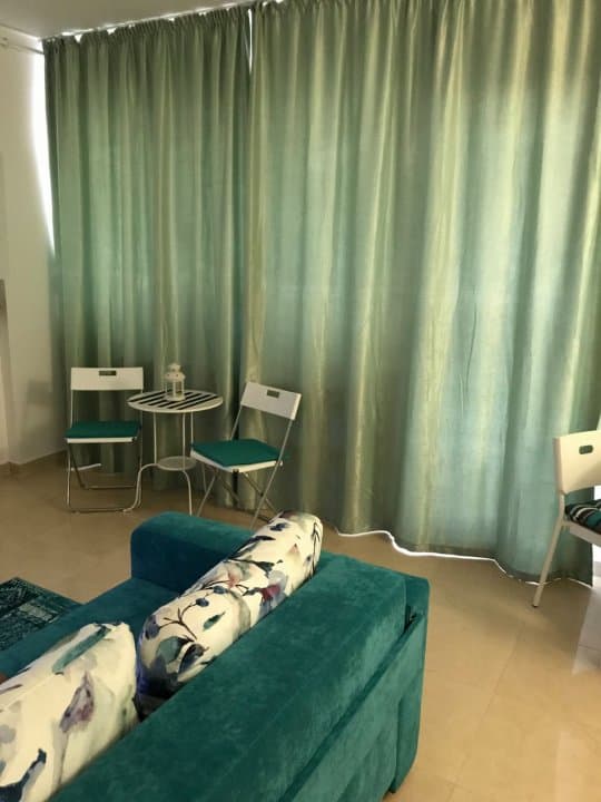 Apartament Cu Curte - La Doi Pasi De Plaja - Loc Parcare ! - 8