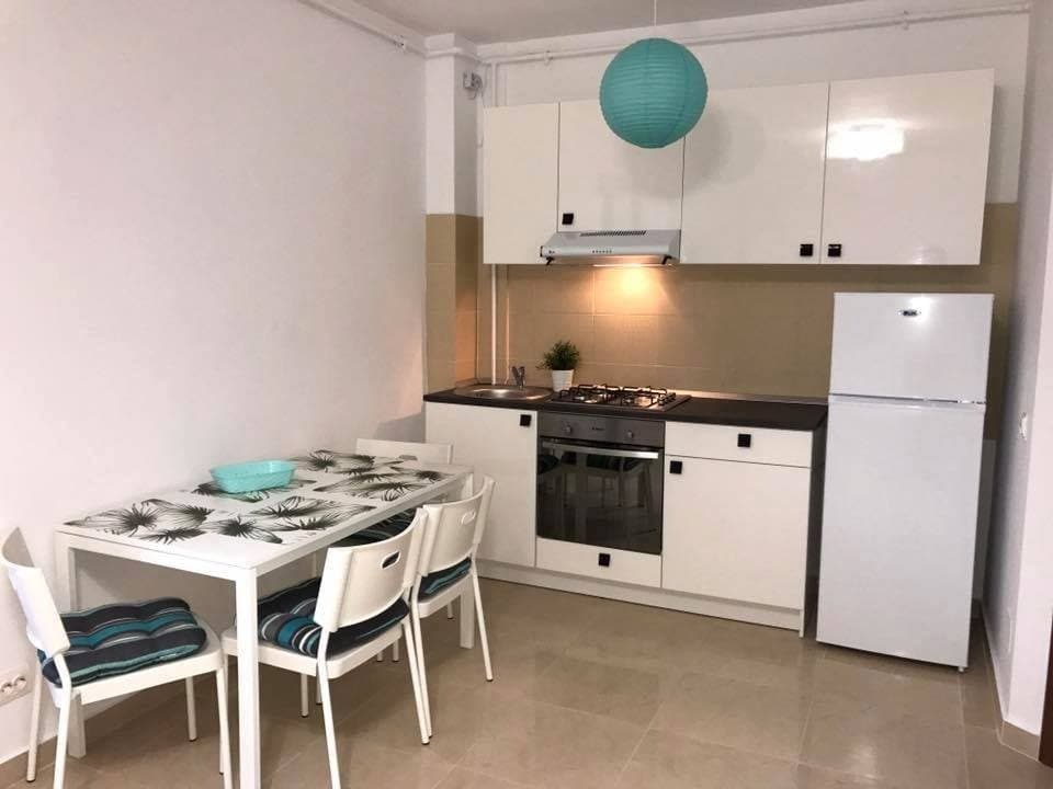 Apartament Cu Curte - La Doi Pasi De Plaja - Loc Parcare ! - 9