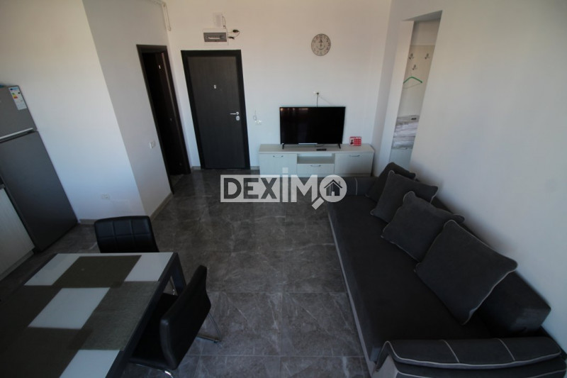 Apartament 3 Camere - Mamaia Nord - Vedere Laterala Catre Mare