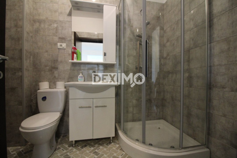 Apartament 3 Camere - Mamaia Nord - Vedere Laterala Catre Mare