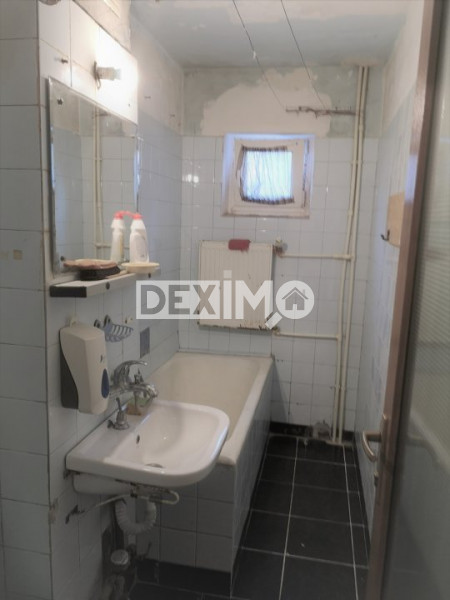 Apartament 4 Camere - Zona Bratianu - Liber - Gaze La Scara