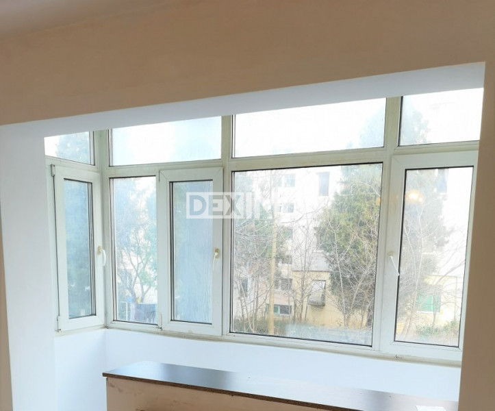 Apartament 4 Camere - Zona Bratianu - Liber - Gaze La Scara