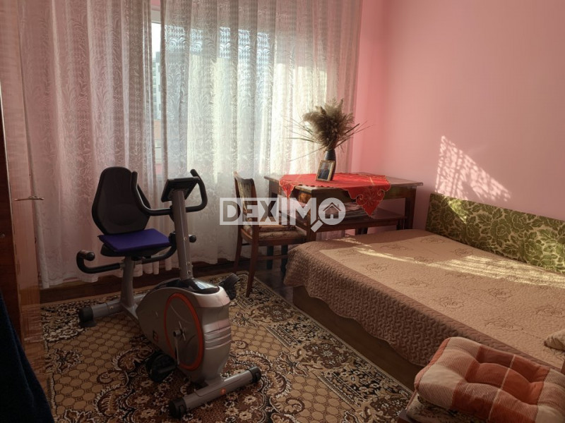 Apartament 3 Camere - Zona Far - Mobilat/Utilat - Centrala Pe Gaze
