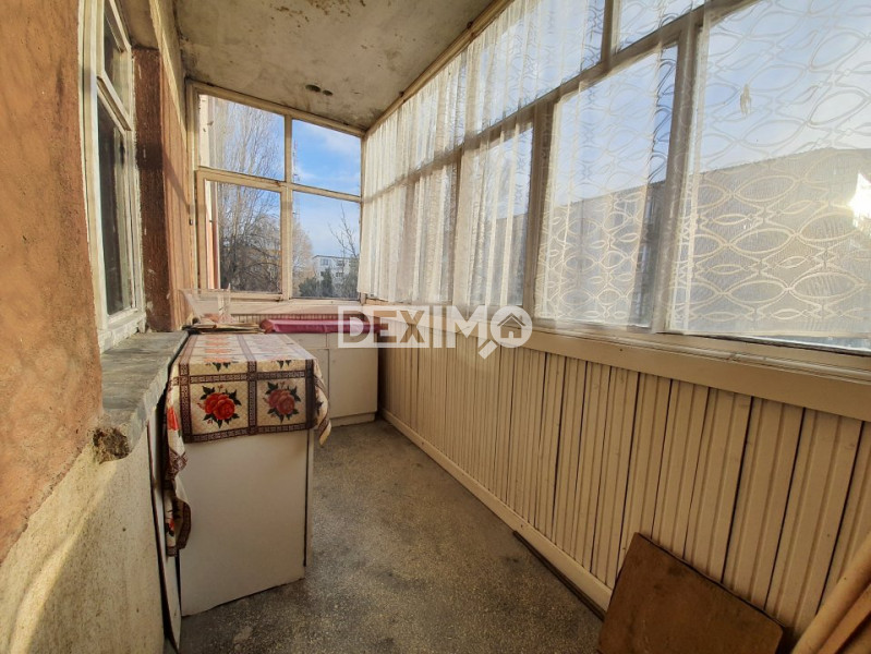 Apartament 3 Camere - Zona Tomis Nord - Etaj 3 - Gaze La Usa