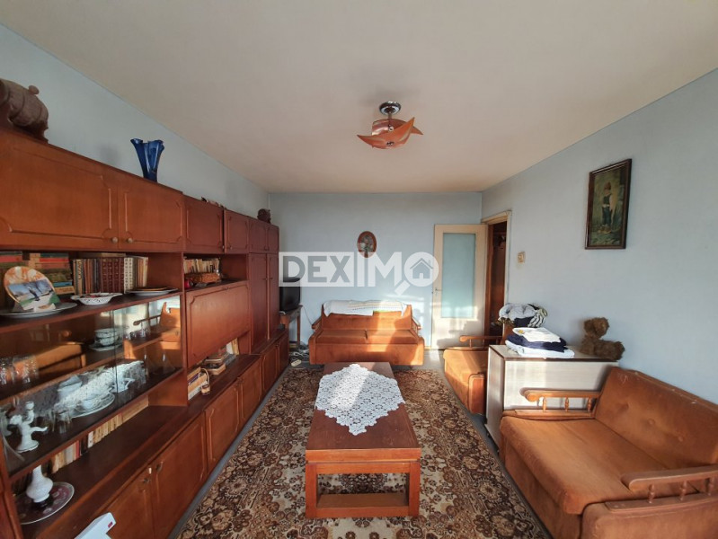 Apartament 3 Camere - Zona Tomis Nord - Etaj 3 - Gaze La Usa