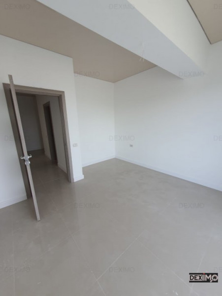 Apartament 3 camere decomandate - Mamaia Nord - Vedere Frontala La Mare