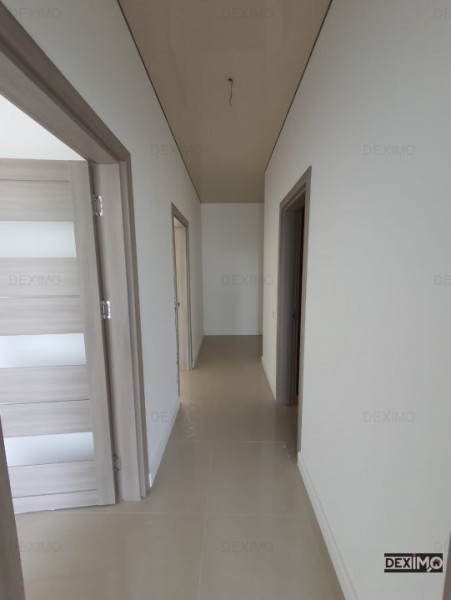 Apartament 3 camere decomandate - Mamaia Nord - Vedere Frontala La Mare