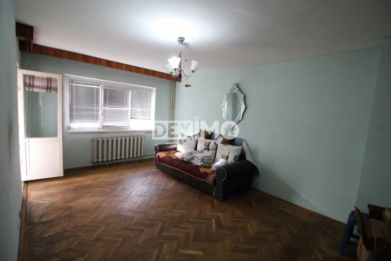 Apartament 2 Camere - Capitol-Spitalul Militar - La 3 Minute de Plaja