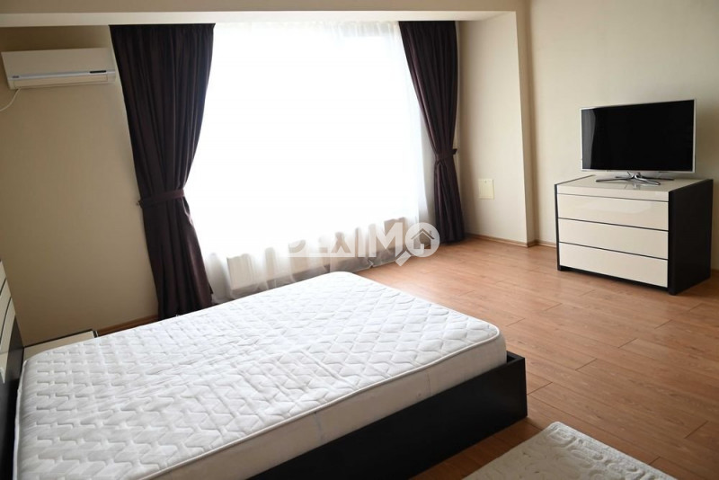 Apartament 2 Camere - Statiunea Mamaia - Vedere Spre Lac - Loc Parcare