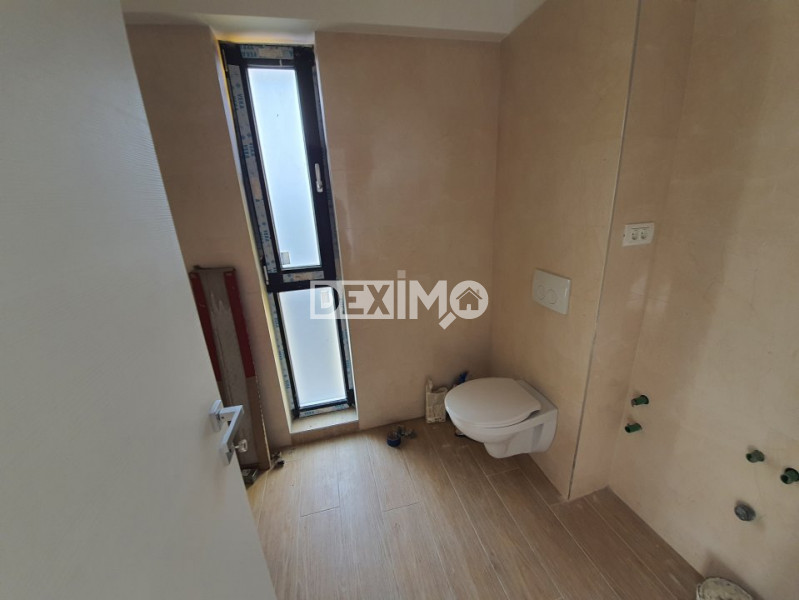 Far - Bloc Nou - 3 Camere Decomandate - La Cheie - Loc De Parcare