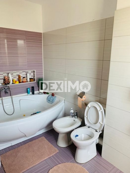 Apartament 3 Camere - Zona Tomis Plus - Mobilat - Terasa Inchisa