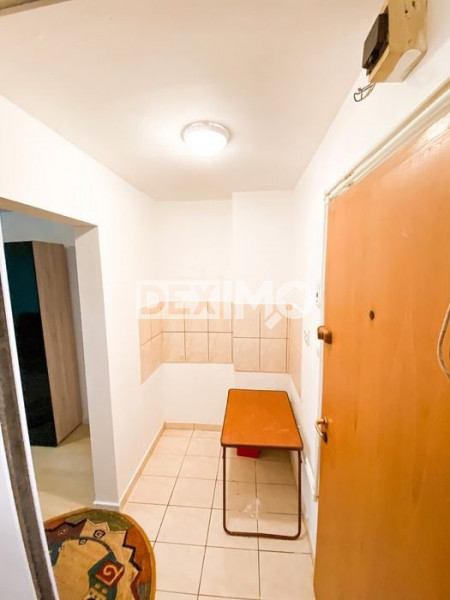 Garsoniera - Zona Poarta 6 - Mobilata/Utilata