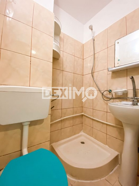 Garsoniera - Zona Poarta 6 - Mobilata/Utilata