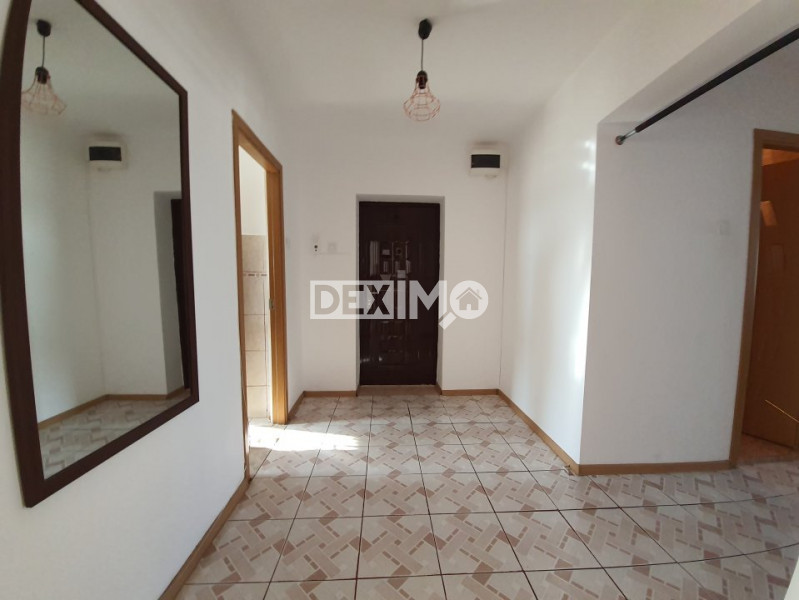 FALEZA NORD - CERONAV Apartament cu 3 camere mobilat centrala gaze