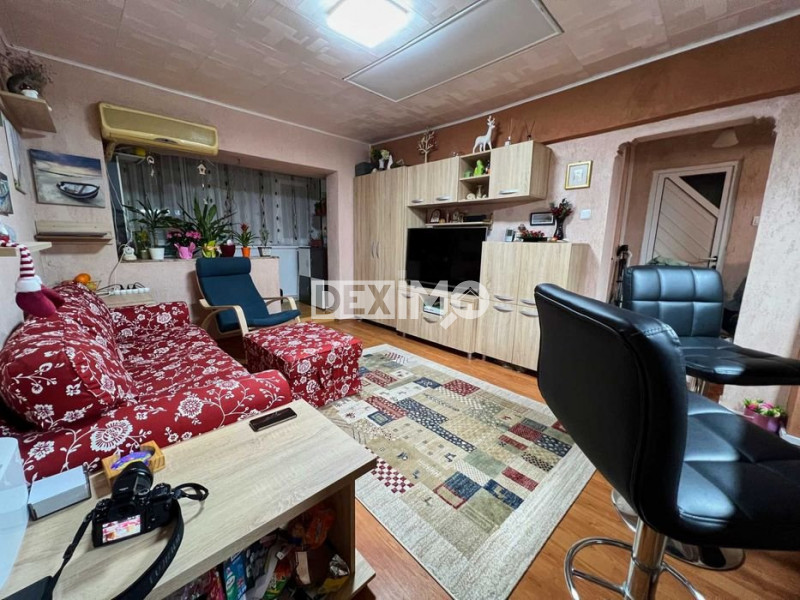 Apartament 3 Camere - Zona Far - Etaj 2- Centrala Pe Gaze