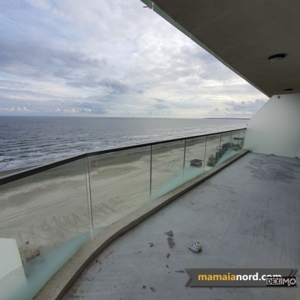  2 Rooms Apartment - Front Sea View -  Top Floor