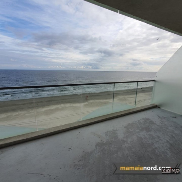  2 Rooms Apartment - Front Sea View -  Top Floor