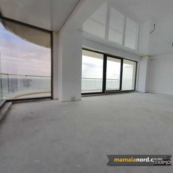  2 Rooms Apartment - Front Sea View -  Top Floor