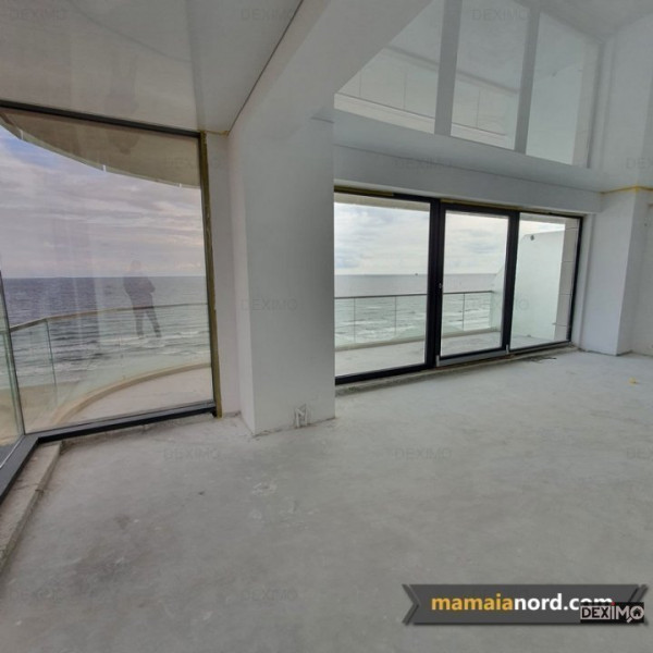  2 Rooms Apartment - Front Sea View -  Top Floor