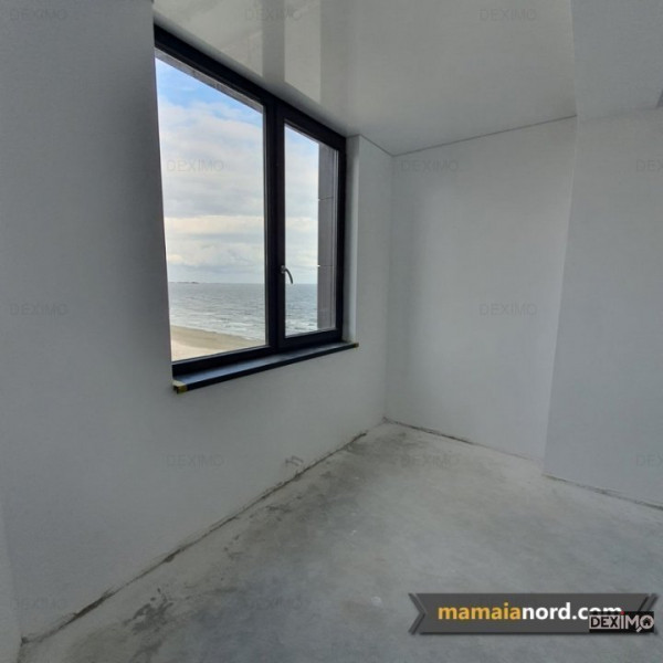  2 Rooms Apartment - Front Sea View -  Top Floor