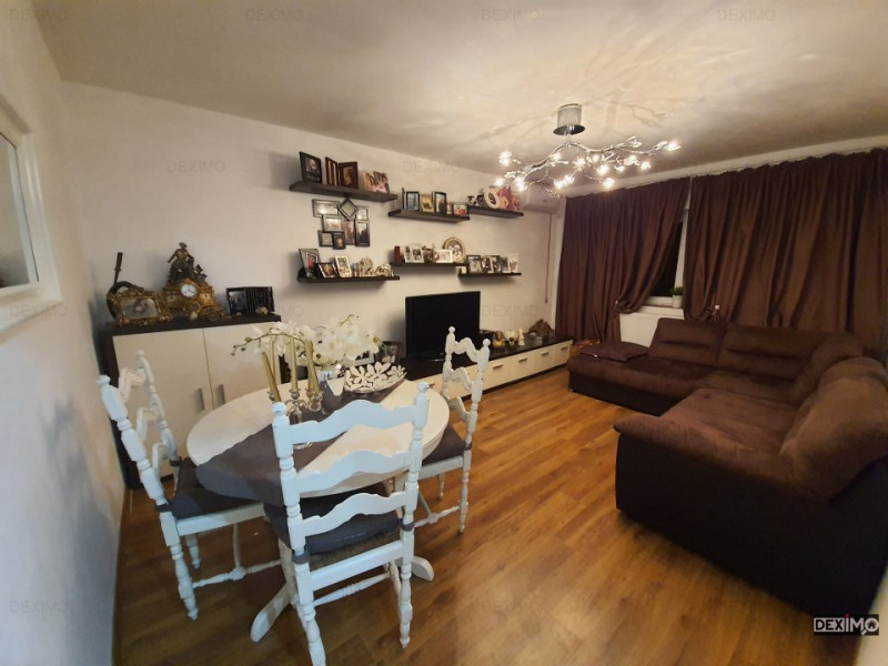 Apartament 3 Camere Decomandate -  Zona Anda - Centrala pe Gaze