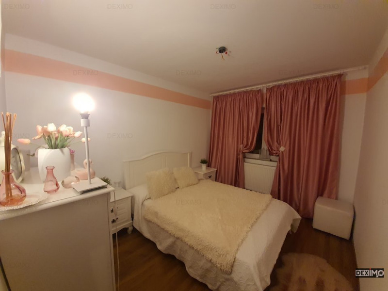 Apartament 3 Camere Decomandate -  Zona Anda - Centrala pe Gaze