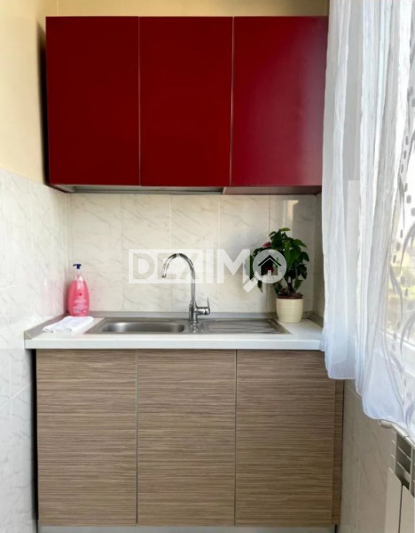 Apartament 3 Camere - Zona CET - Renovat - Mobilat Complet