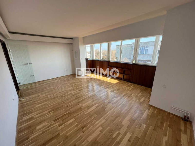 Apartament 3 Camere - Anda - Renovat - Gaze La Scara