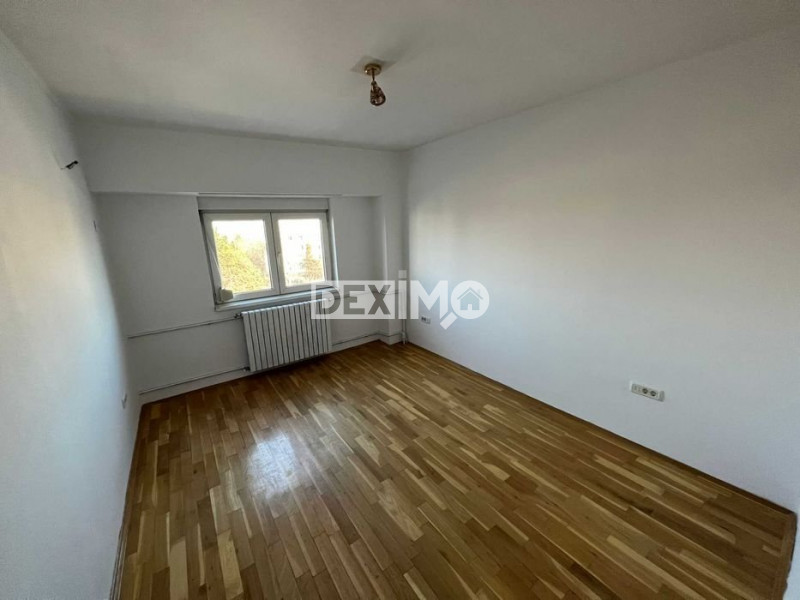 Apartament 3 Camere - Anda - Renovat - Gaze La Scara