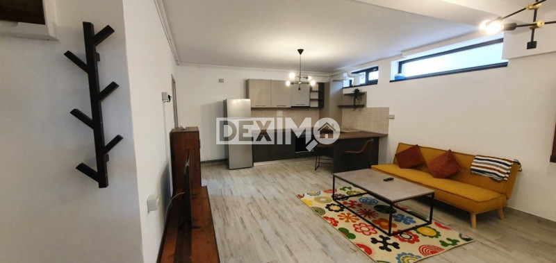 Ocazie! Apartament 3 + 2 Camere + Studio - Boxa - 3 Locuri de Parcare