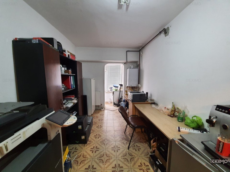 Apartament 3 Camere Decomandate - Zona I.C.Bratianu - Parter - Gaze