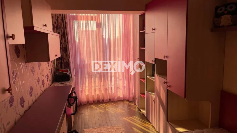 Apartament 3 Camere - Bd. Mamaia - Mobilat Complet