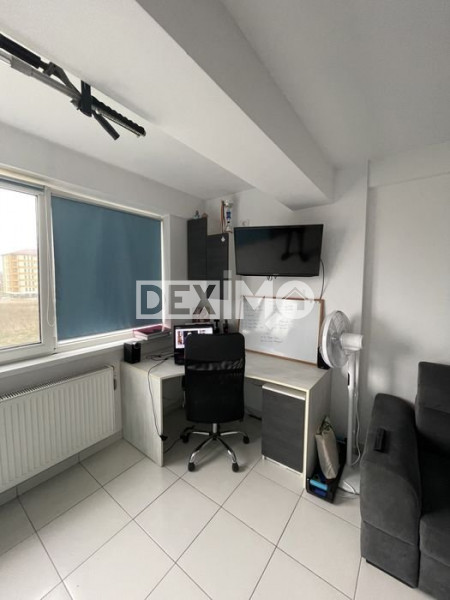 Garsoniera - Zona VIVO - Mobilata - Loc De Parcare Subsol