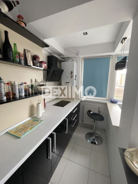 Garsoniera - Zona VIVO - Mobilata - Loc De Parcare Subsol