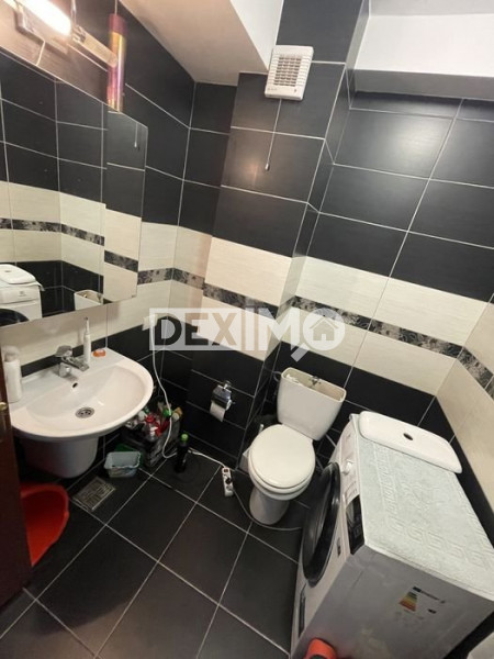 Garsoniera - Zona VIVO - Mobilata - Loc De Parcare Subsol