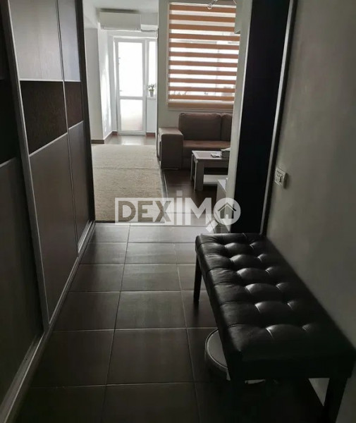 Apartament 3 Camere - Zona Vivo - Mobilat - Loc De Parcare