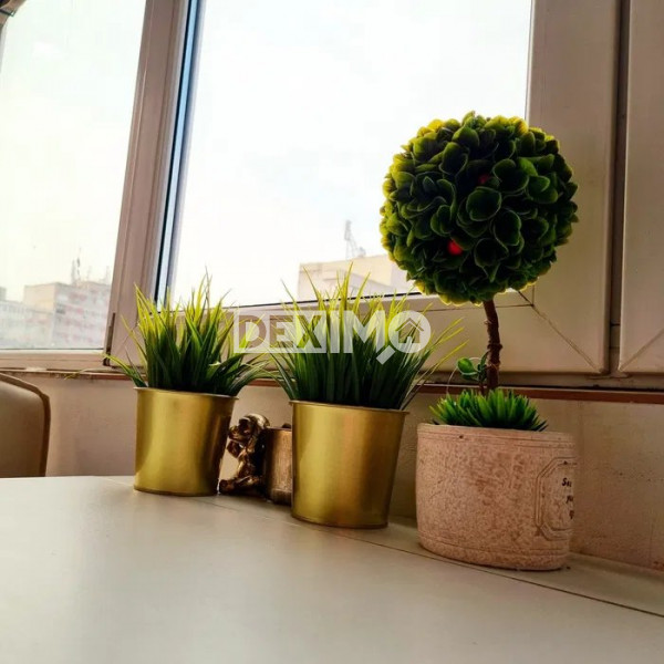 Apartament 3 Camere - Casa De Cultura - Mobilat Complet - Centrala Gaze