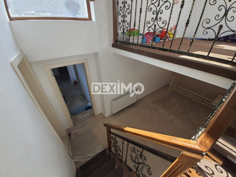 Casa 6 Camere - Centru - Renovata 2021 - Beci