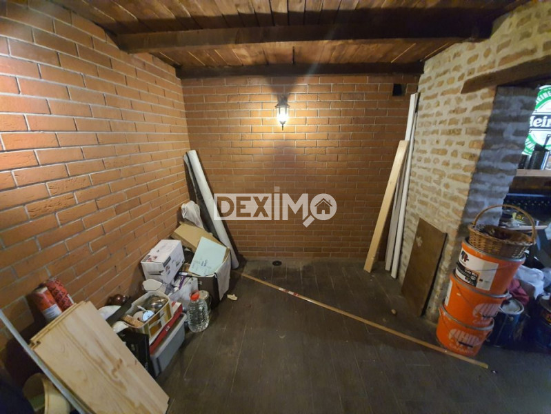 Casa 6 Camere - Centru - Renovata 2021 - Beci