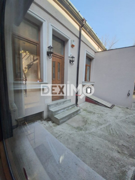 Casa 6 Camere - Centru - Renovata 2021 - Beci