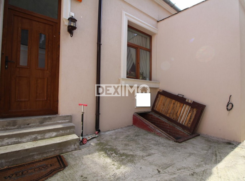 Casa 6 Camere - Centru - Renovata 2021 - Beci