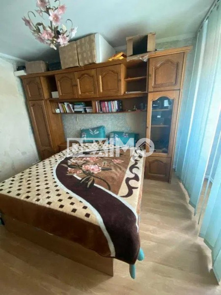 Apartament 3 Camere - Gara - Etaj 1 - Centrala Pe Gaze