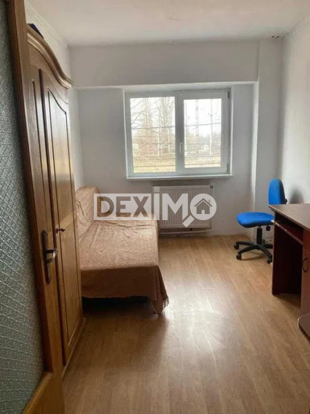 Apartament 3 Camere - Gara - Etaj 1 - Centrala Pe Gaze