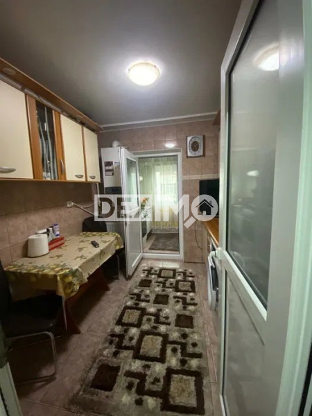 Apartament 2 Camere - Zona Far - Renovat - Centrala Pe Gaze