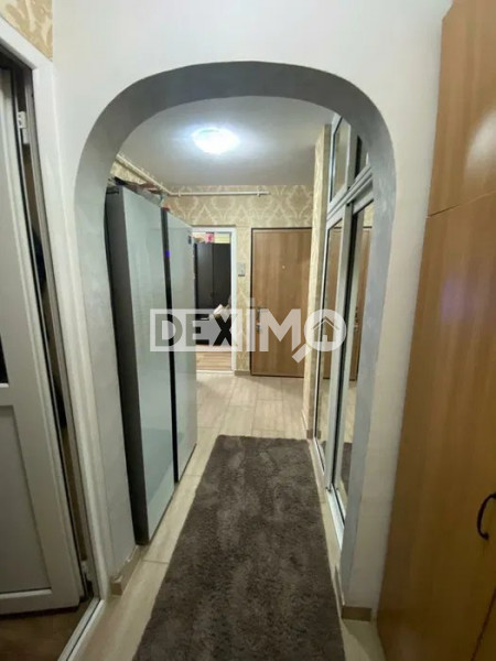 Apartament 2 Camere - Zona Far - Renovat - Centrala Pe Gaze