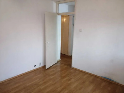 Apartament 2 Camere - Poarta 6 - Etaj 3 - Centrala Pe Gaze