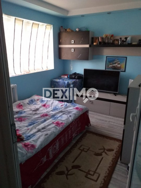 Apartament 3 Camere - Ciresica - Parter - Gaze La Usa