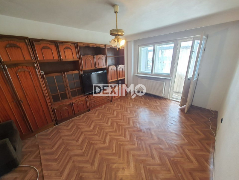 Apartament 3 Camere - Zona Km 4-5 - Liber - Boxa - Centrala Pe Gaze
